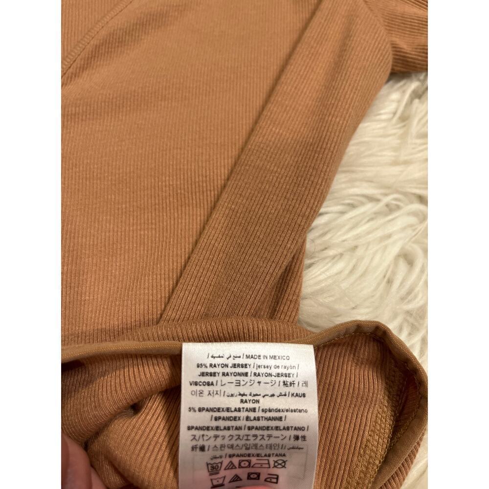 Marciano stretch ribbed buttery soft thong bodysuit L - Picture 6 of 7